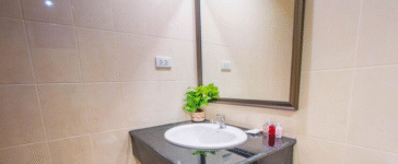 wall mounted bathroom sink