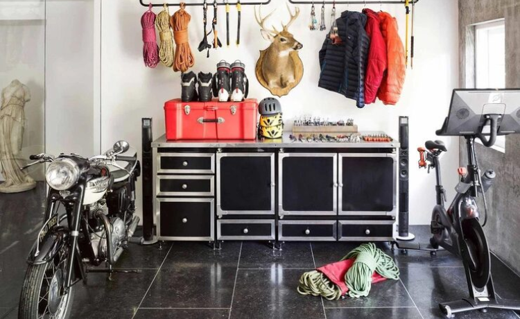 garage bike storage