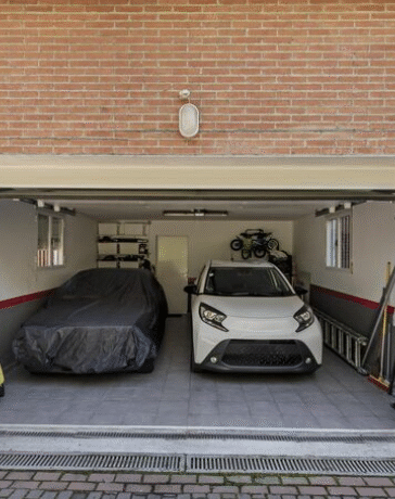 standard 2 car garage size