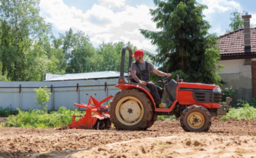 kubota lawn tractors